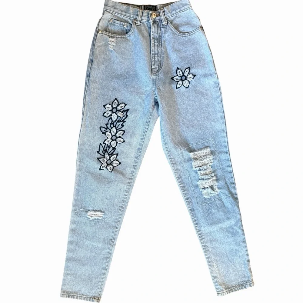 Vintage High Rise Zip Code Mom Jeans Sz 5/6 Distressed Embroidered Flowers Y2K